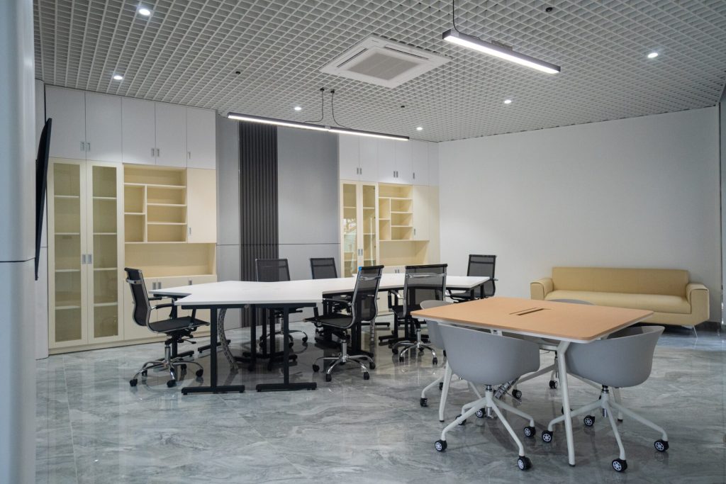 Văn phòng Viện Môi trường Trường Đại học Bách Khoa TP.HCM do Scala thi công nội thất (ảnh 3)